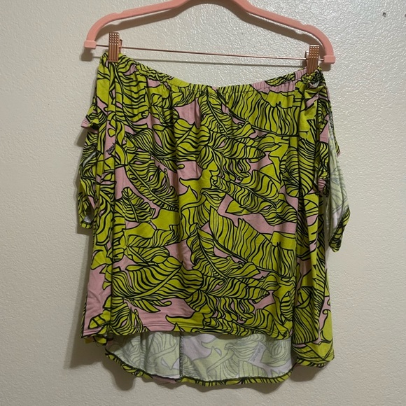 Manuhealii Tops - Manuhealii top